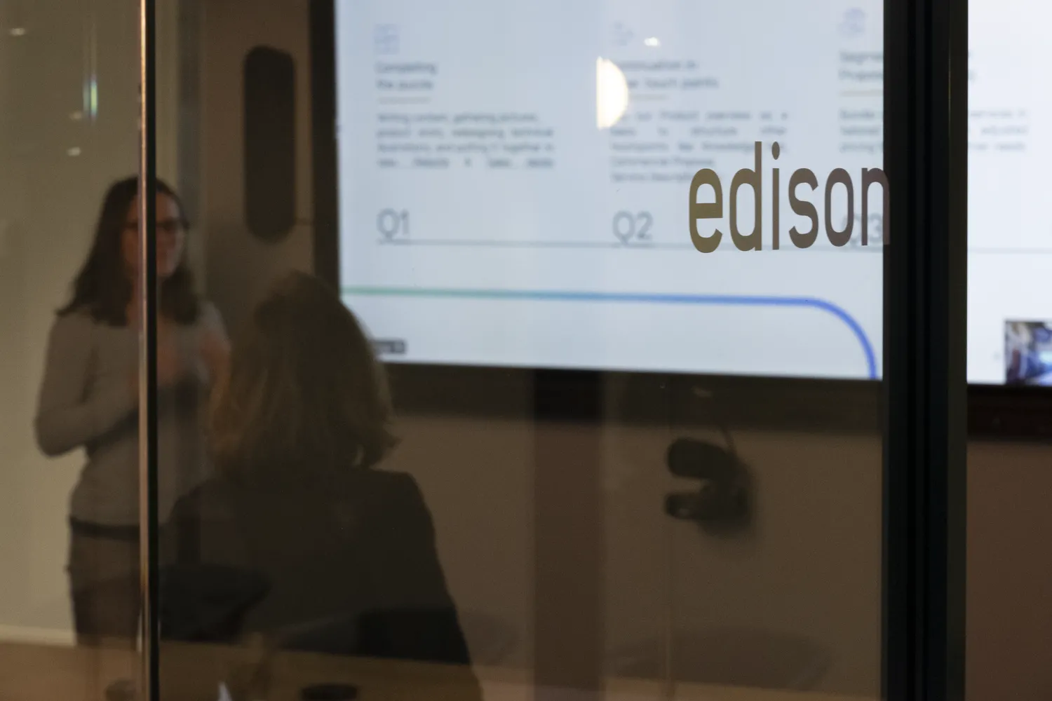 Meeting room named Edison in GreenFlux's new office